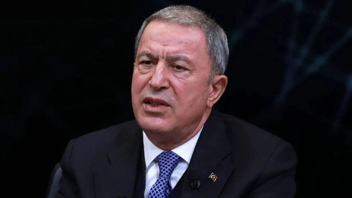 Hulusi Akar’dan Özgür Özel’e 100 bin liralık tazminat davası