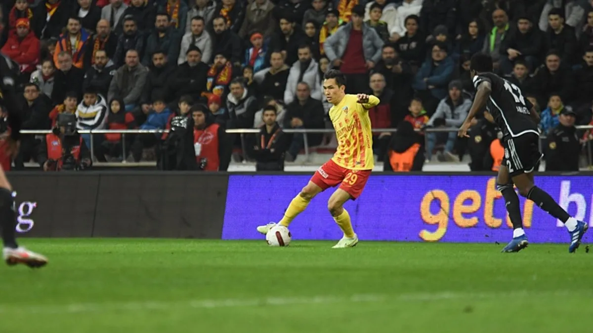 Kayserispor, Otabek Shukurov ile yollarını ayırdı