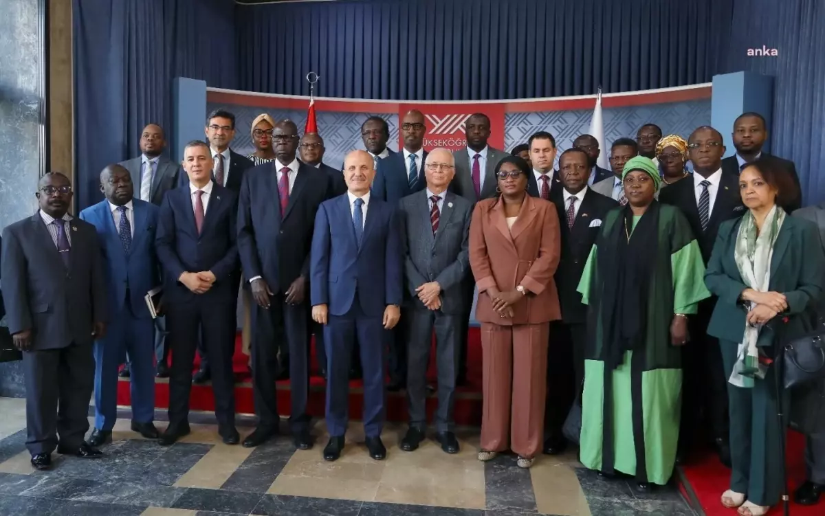 Türkiye ve Afrika Birliği arasında yükseköğretim iş birliği imzalandı