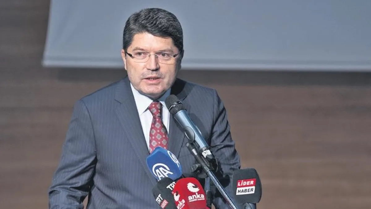 ‘Darbecilerin anayasasıyla Türkiye Yüzyılı’na başlamak bizim için bir yüz karasıdır’