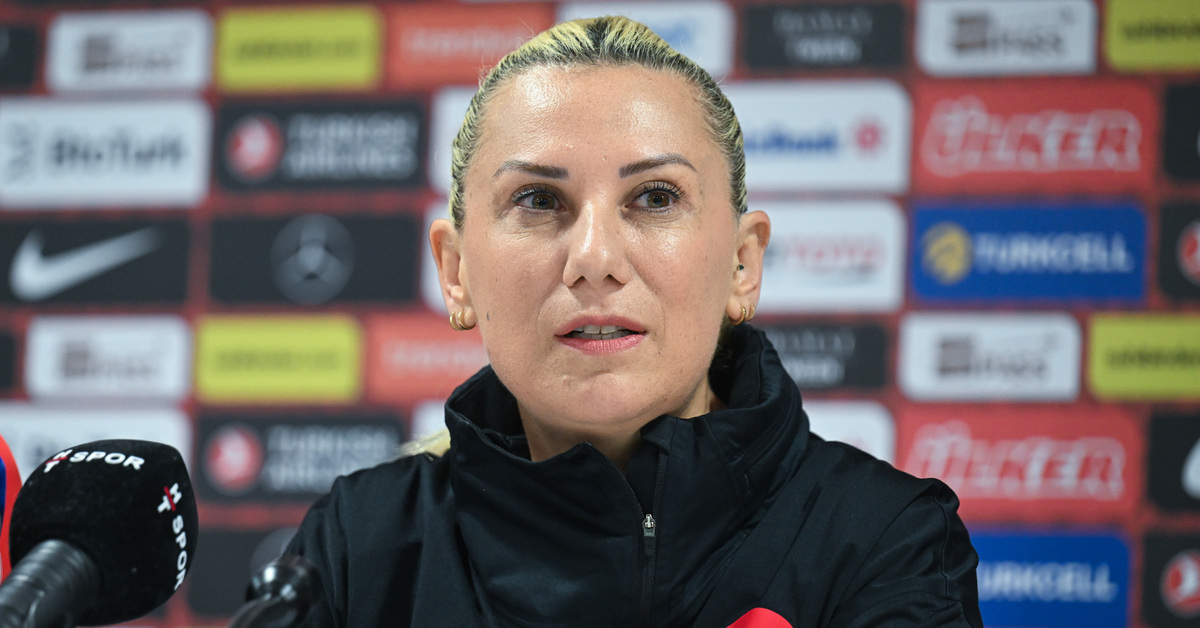 Necla Güngör Kıragası: Türk milletine güzel bir hediye vermek istiyoruz