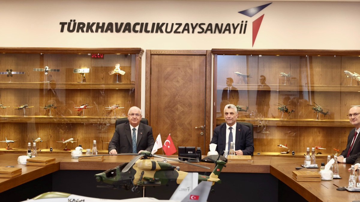 Yaşar Güler ve Ömer Bolat’tan TUSAŞ’a taziye ziyareti