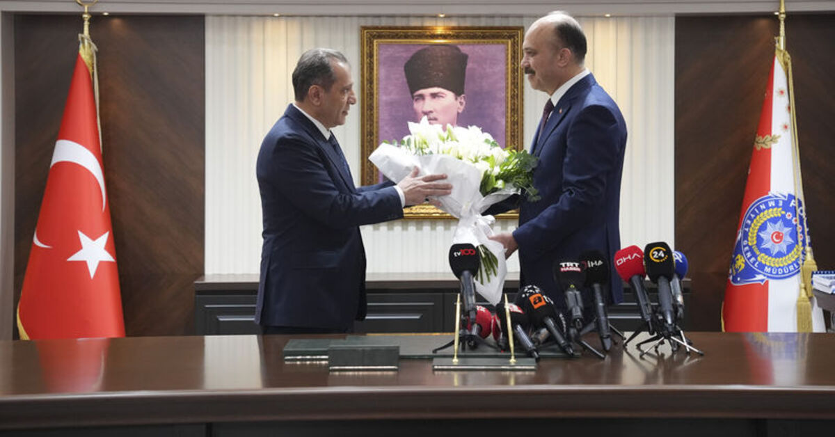 İstanbul Emniyet Müdürlüğü’nde devir teslim töreni yapıldı