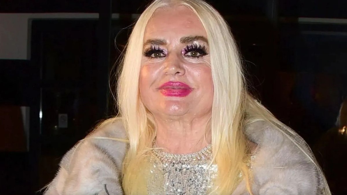 Banu Alkan hastaneye kaldırılmıştı! Sağlık durumuyla ilgili bilgi verdi