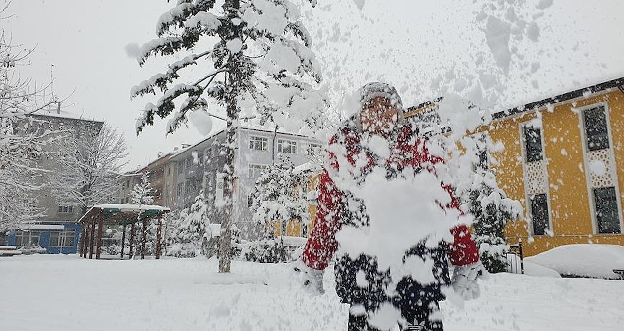 Meteoroloji 7 ile kar yağışı uyarısı yaptı