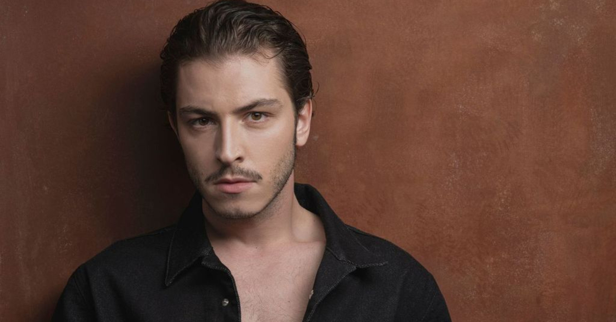 Boran Kuzum, ‘Bir Ruh Macerası’ dizisinin kadrosundan çıkarıldı